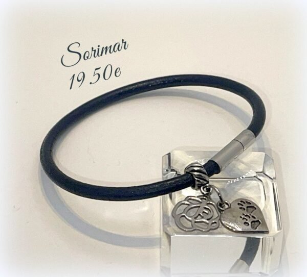 cuir noir avec 2 breloques T21-19.50e Bracelet cuir femme 21 cm